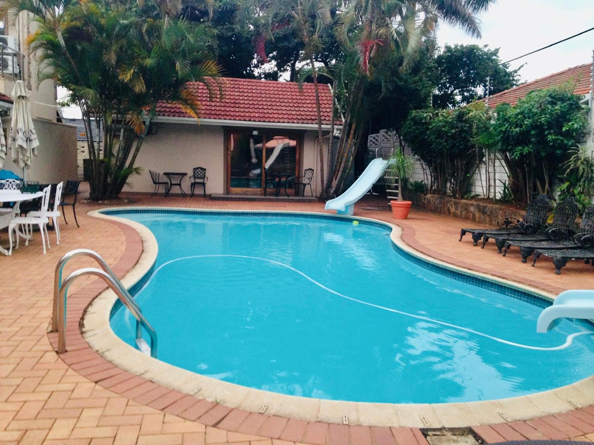 Umhlanga Self Catering Guest House Durban Exteriör bild